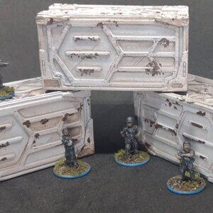 Pack of 3 Sci Fi Shipping Containers opening Doors for Warhammer 40K Train sets